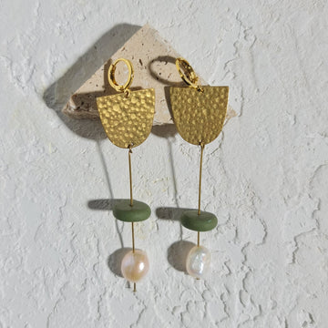 Long Bells Broome | BRASS AND PEARL DROP EARRINGS | GREEN - Clac Clac Design