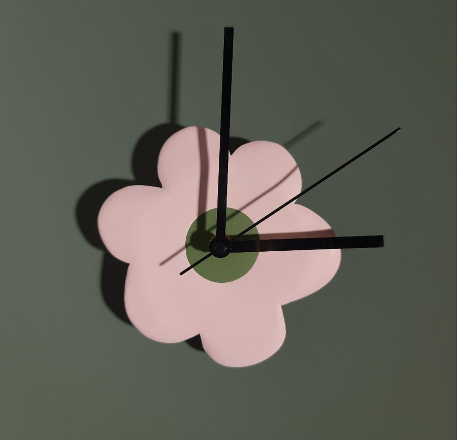 FLOWER CLOCKS - MODERN, BRIGHT AND CONTEMPORARY - Clac Clac Design