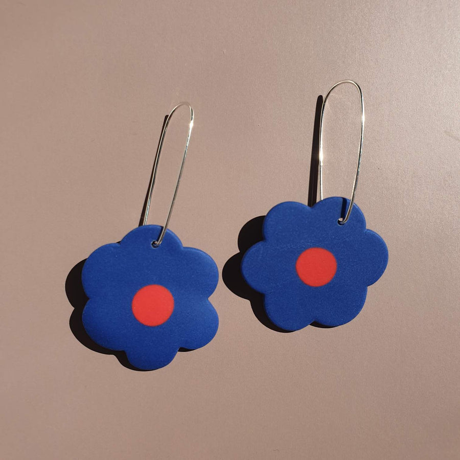 Hopeful Daisy - Ocean Blue and Red Daisy Dangle Earrings - Clac Clac Design
