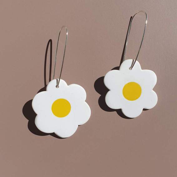 Hopeful Daisy - Yellow and White Daisy Dangle Earrings - Clac Clac Design